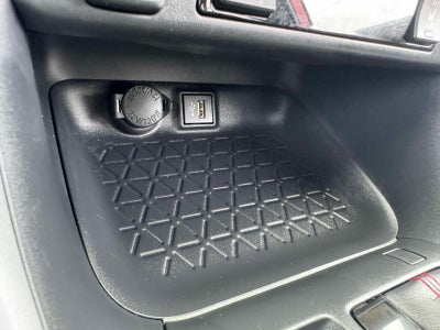 2024 Toyota RAV4 Prime SE