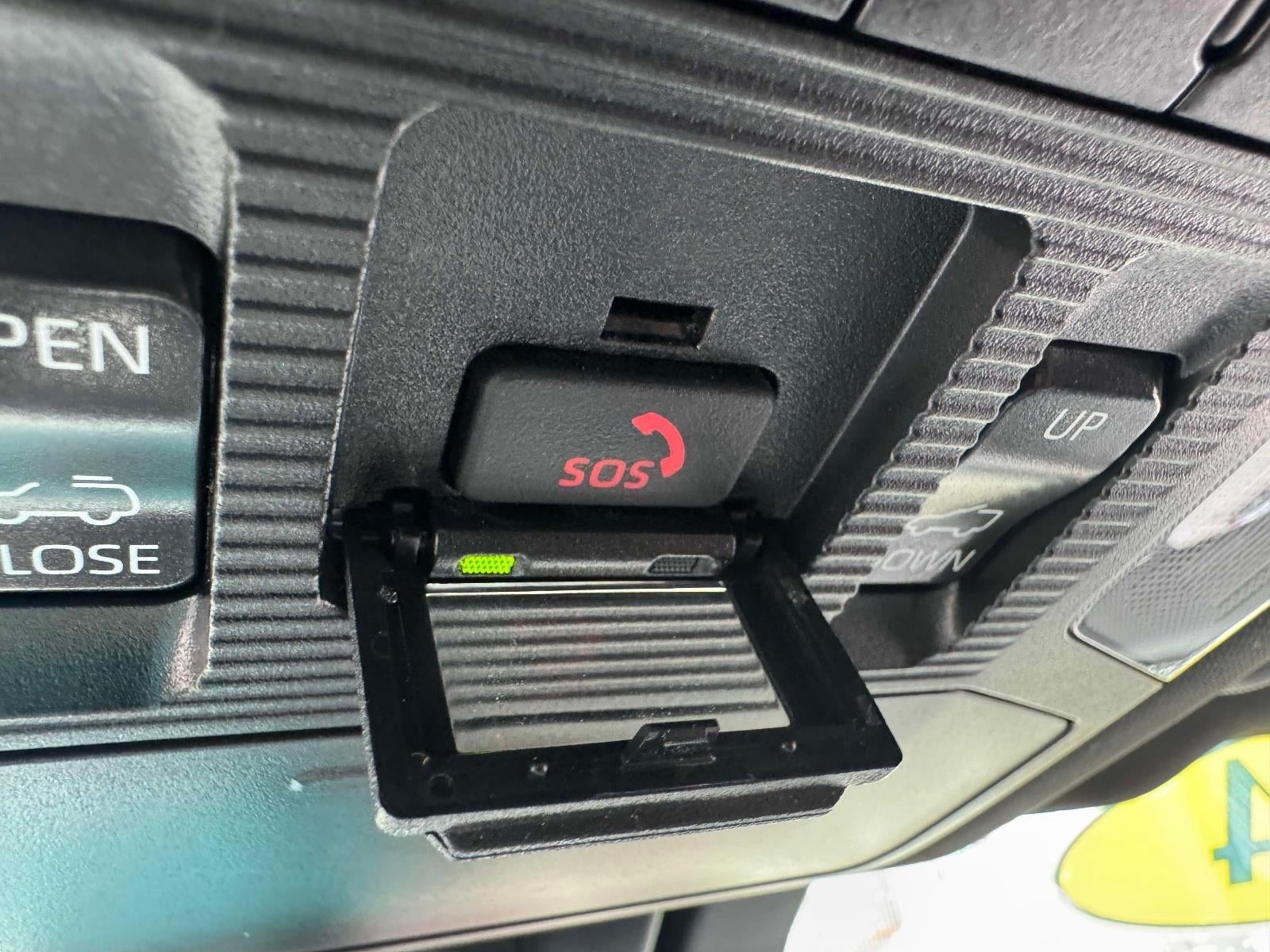 2024 Toyota RAV4 Prime SE