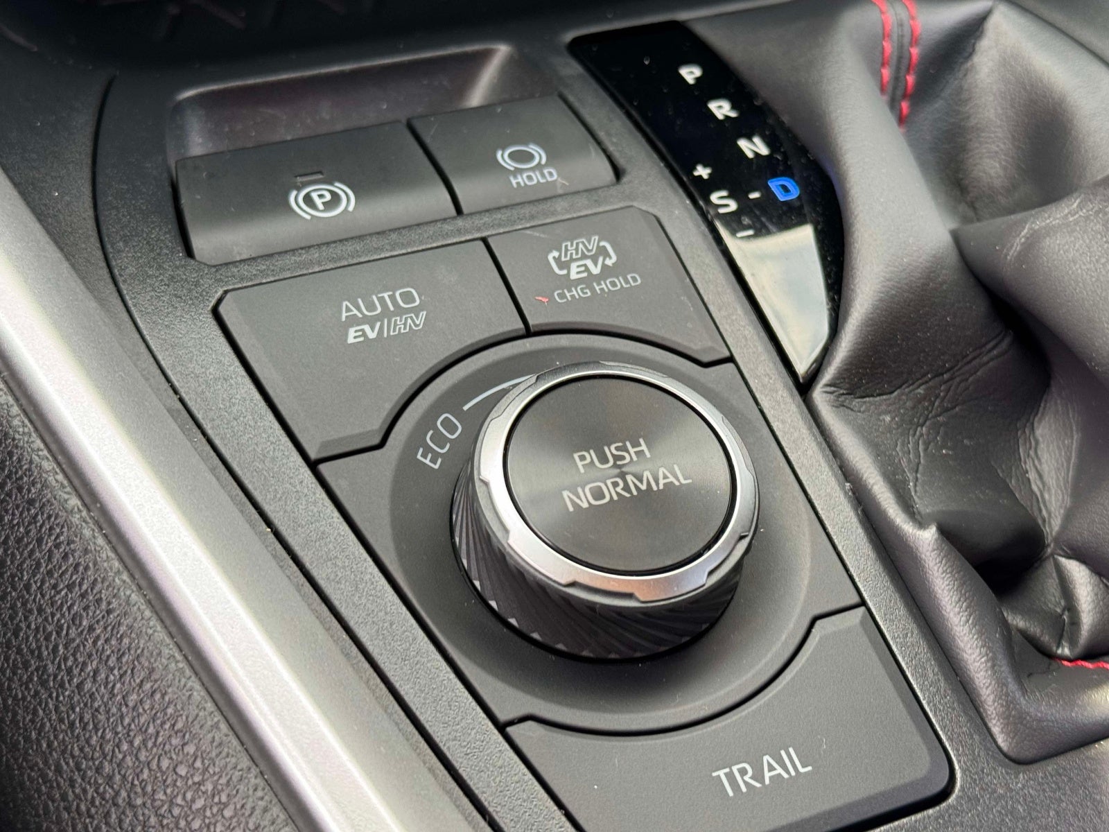 2023 Toyota RAV4 Prime SE