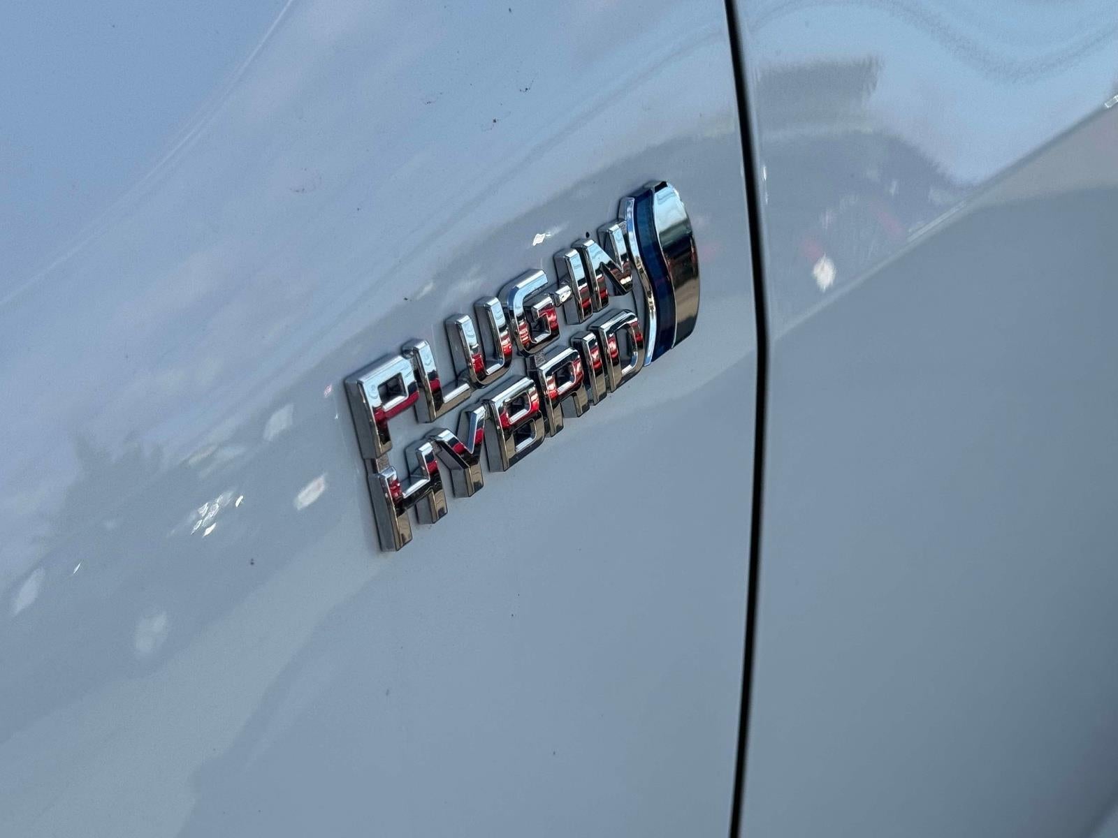 2024 Toyota RAV4 Prime SE