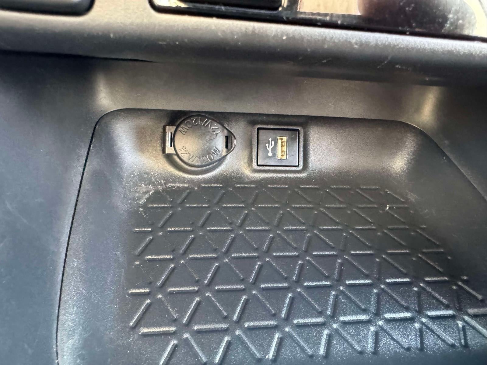 2024 Toyota RAV4 Prime SE