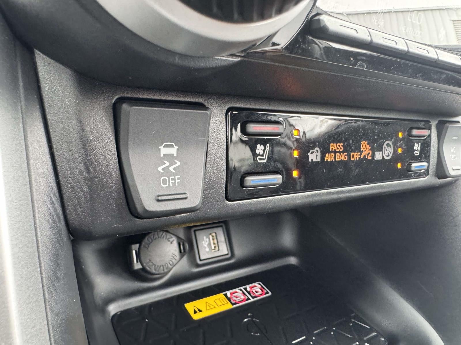 2024 Toyota RAV4 Prime XSE