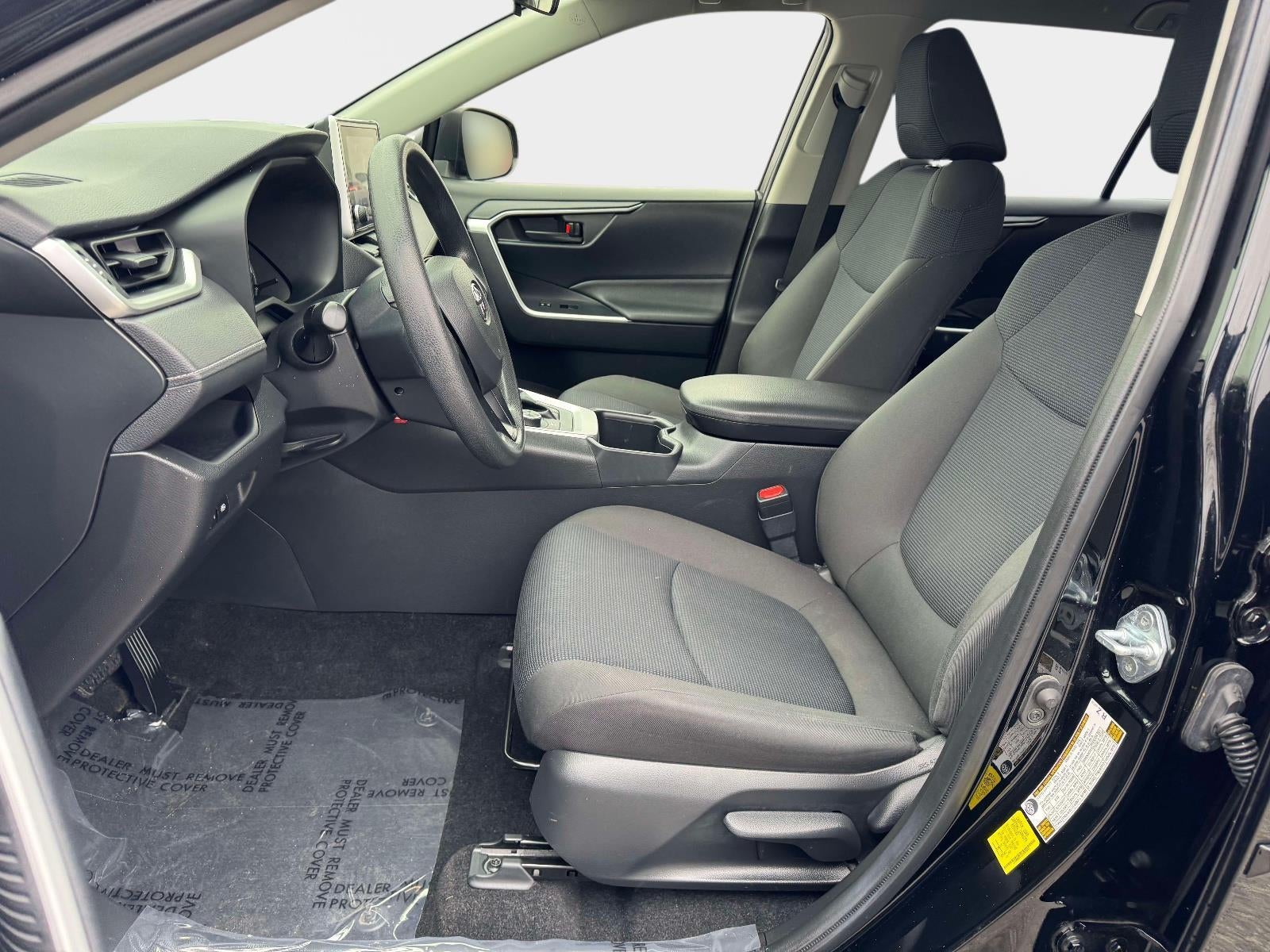 2023 Toyota RAV4 Hybrid LE