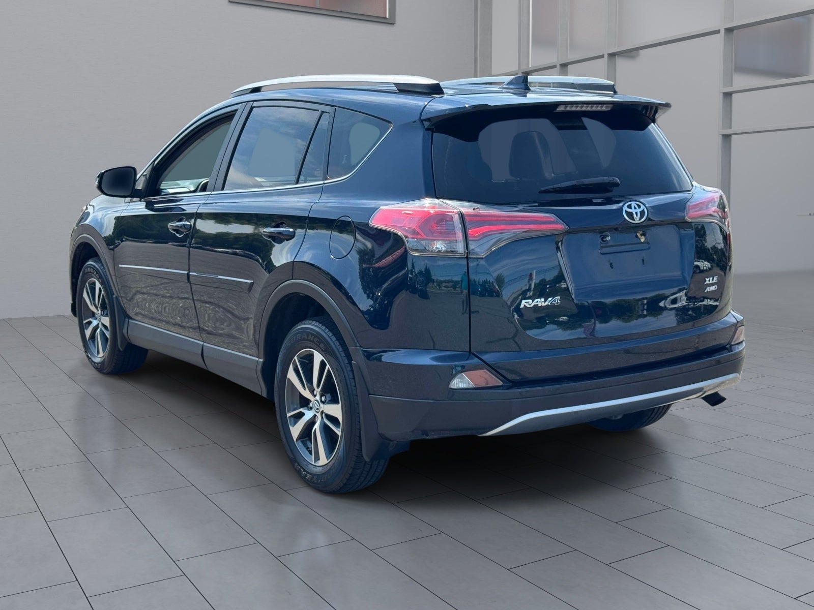 2018 Toyota RAV4 XLE