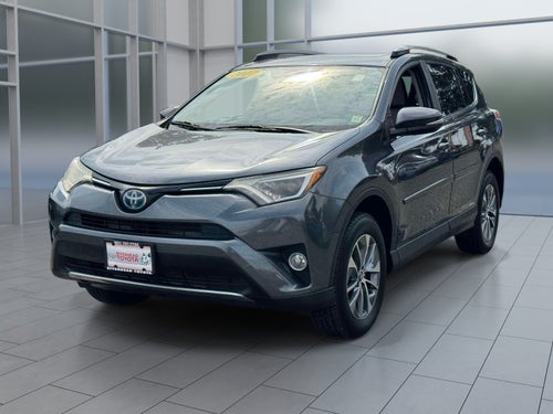 2017 Toyota RAV4 Hybrid XLE