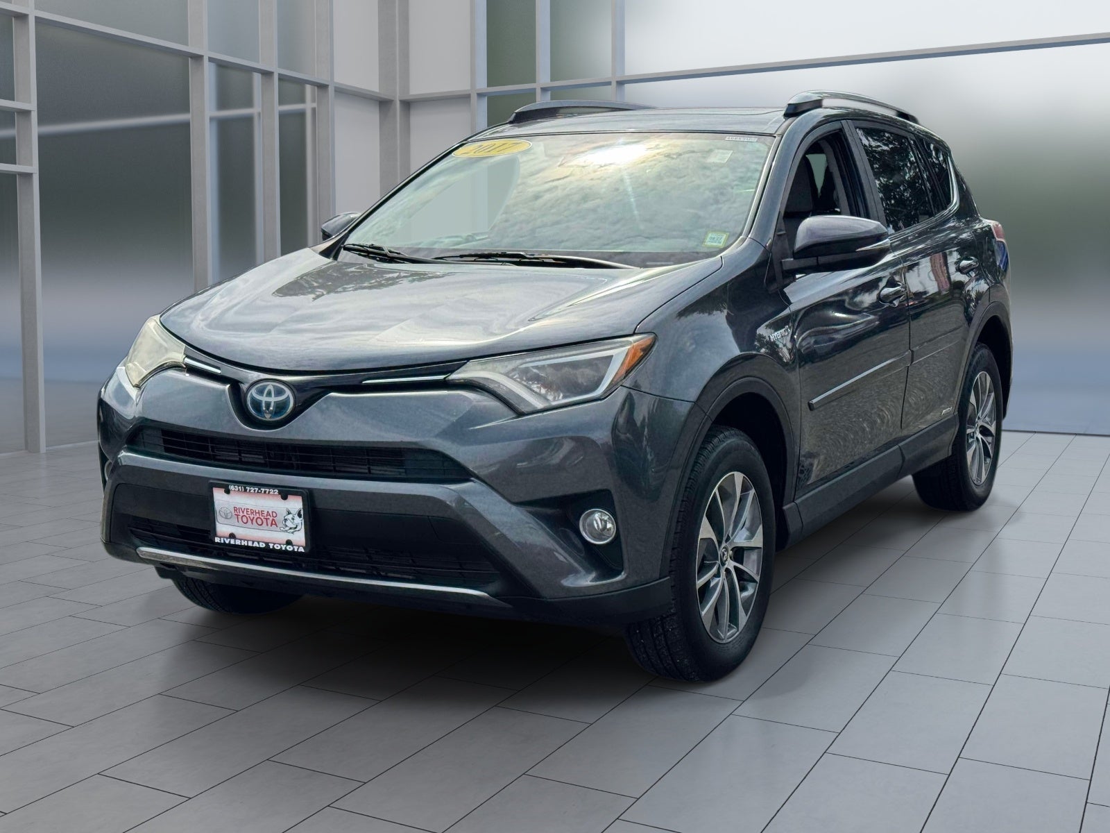 2017 Toyota RAV4 Hybrid XLE