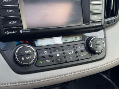 2017 Toyota RAV4 Hybrid XLE