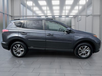 2017 Toyota RAV4 Hybrid XLE