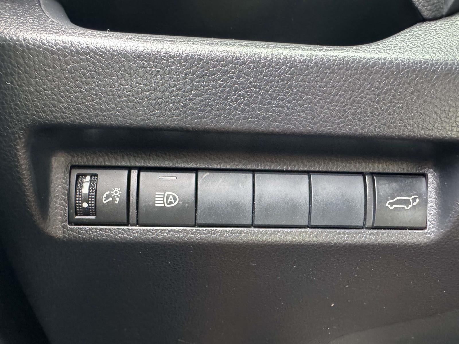 2019 Toyota RAV4 Hybrid XLE