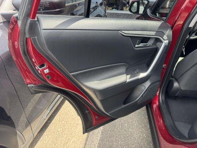 2019 Toyota RAV4 Hybrid XLE