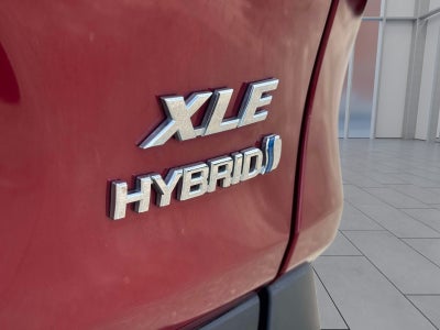 2019 Toyota RAV4 Hybrid XLE