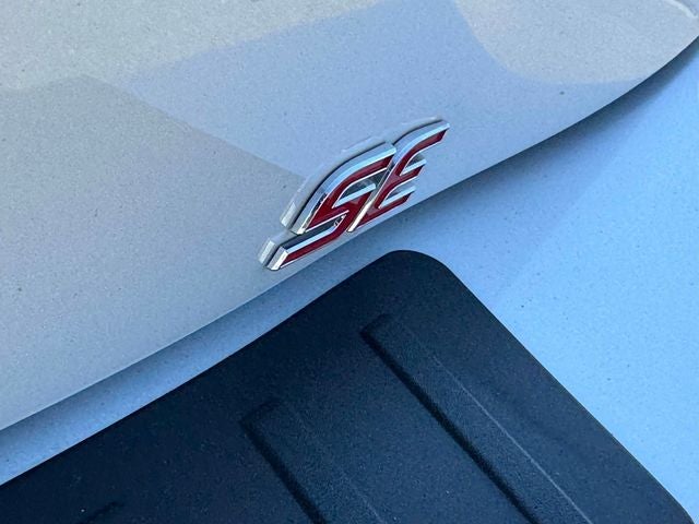 2023 Toyota Corolla Hatchback SE