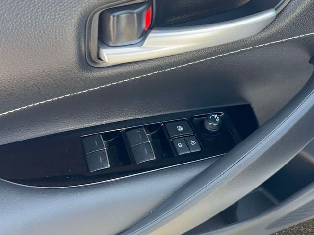 2023 Toyota Corolla Hatchback SE