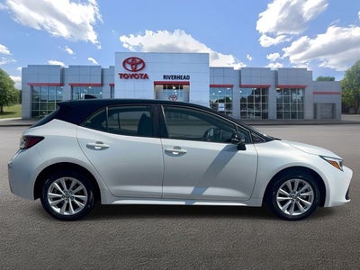2023 Toyota Corolla Hatchback SE