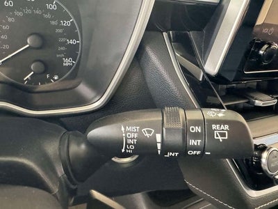 2023 Toyota Corolla Hatchback SE