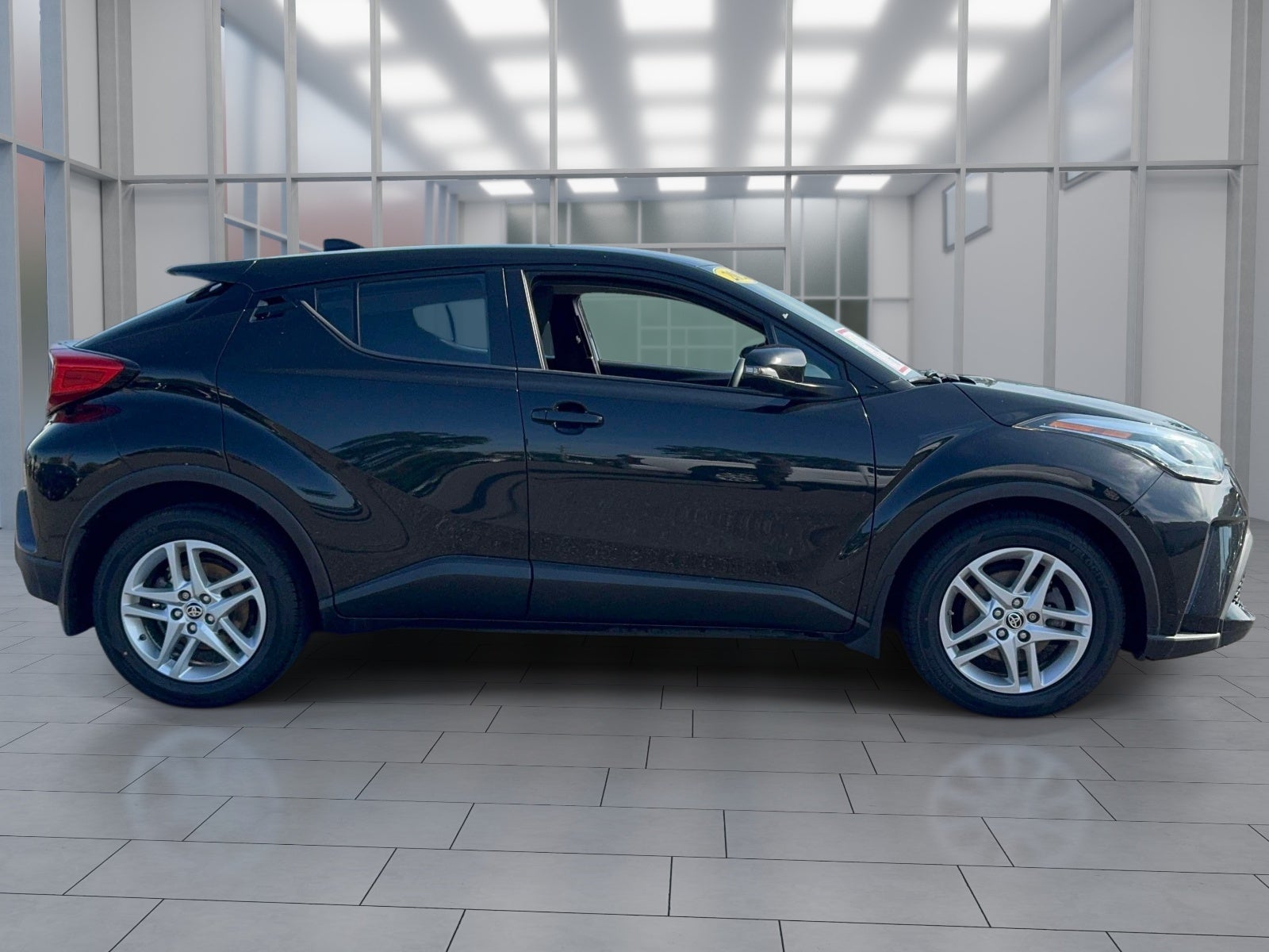 2021 Toyota C-HR LE
