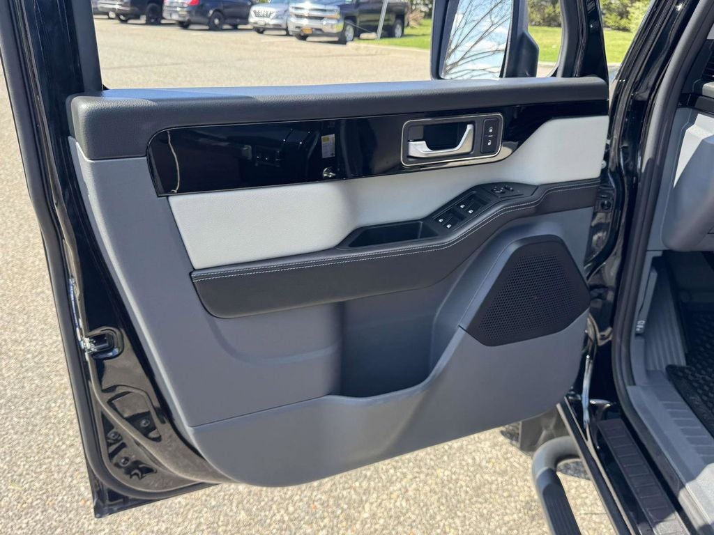 2024 INEOS Grenadier Fieldmaster Edition