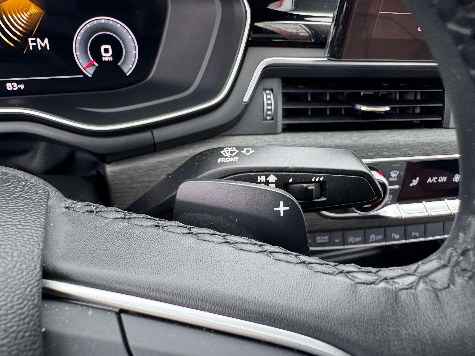 2023 Audi A4 45 S line Prestige quattro