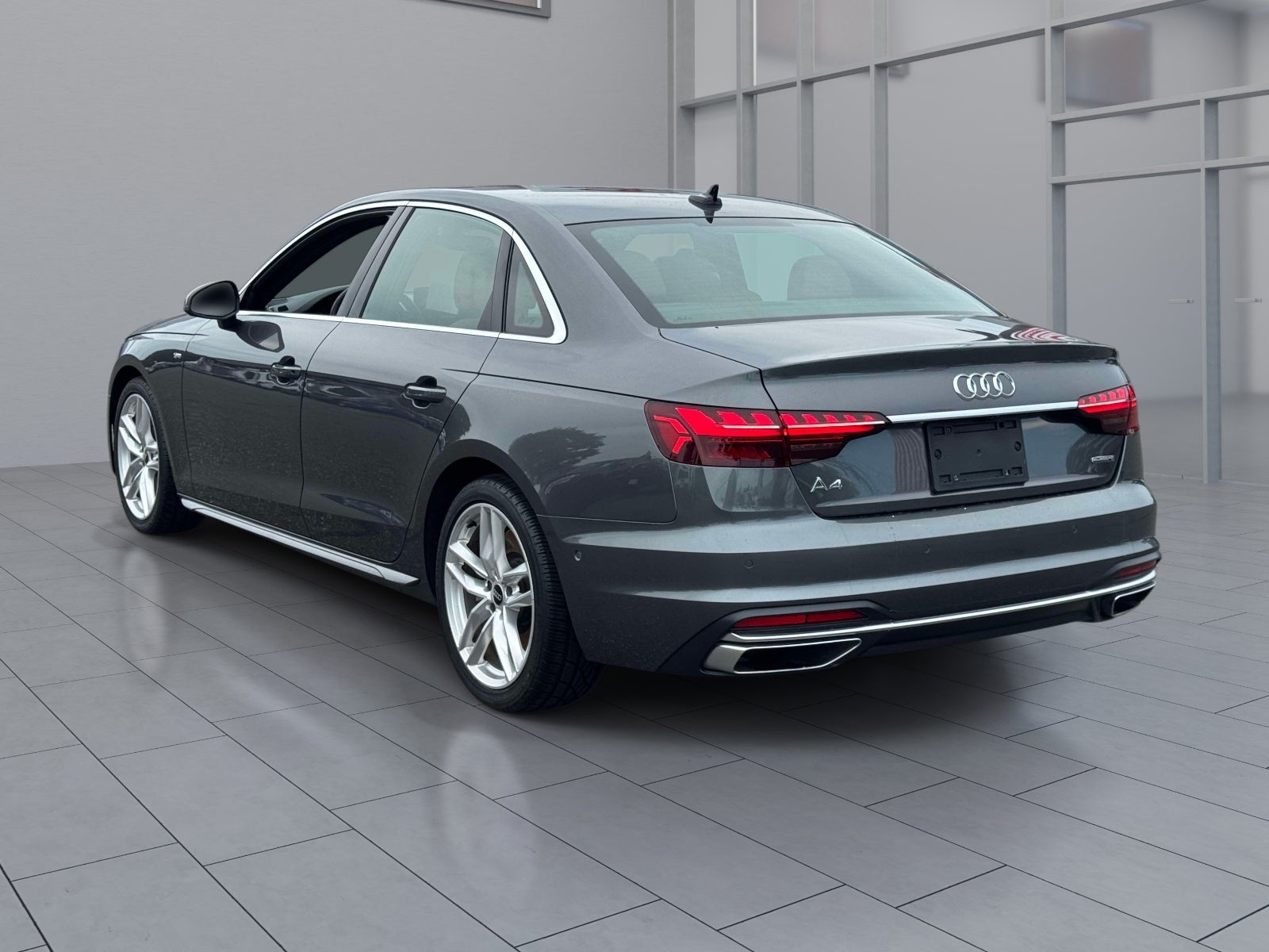 2023 Audi A4 45 S line Prestige quattro