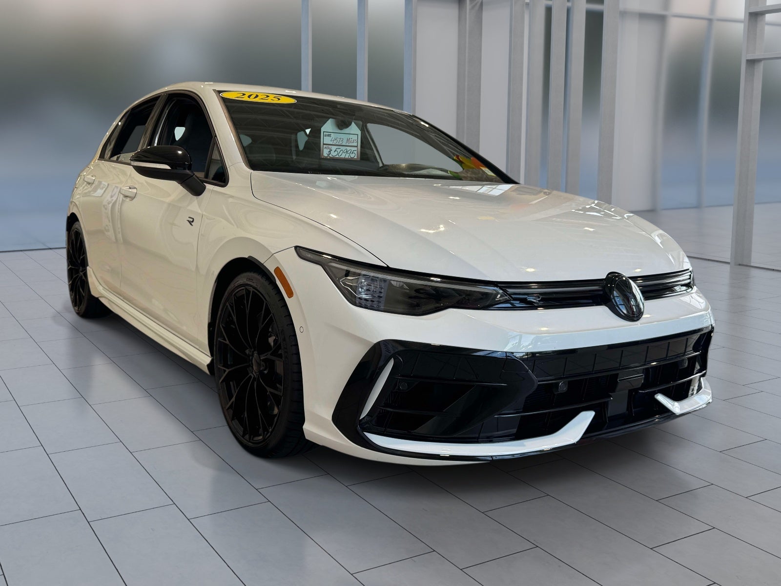 2025 Volkswagen Golf R 2.0T