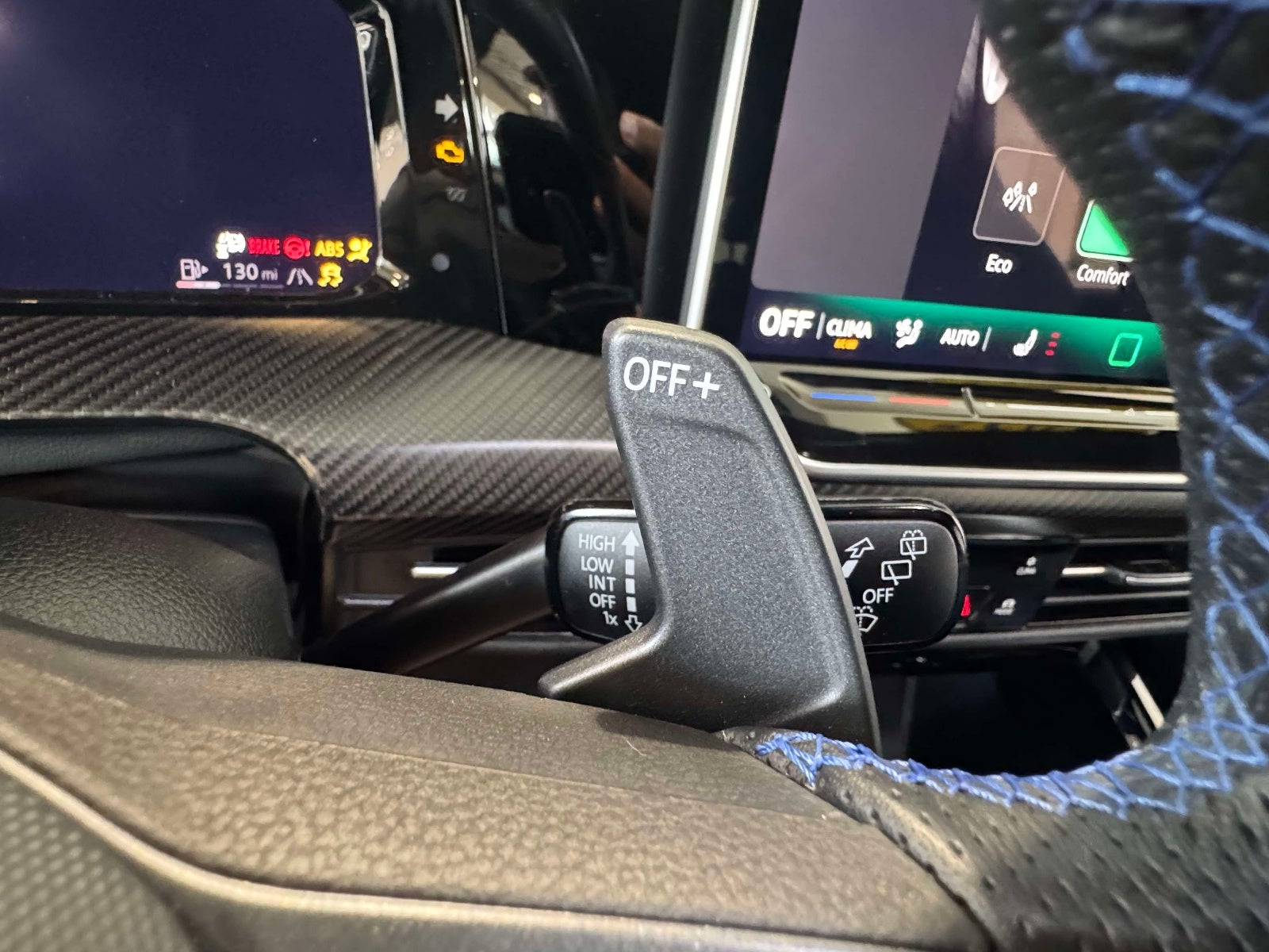 2025 Volkswagen Golf R 2.0T