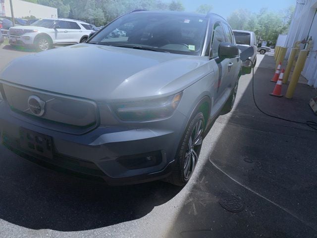 2021 Volvo XC40 P8 Recharge AWD's photo