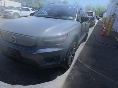 2021 Volvo XC40 Recharge Pure Electric P8