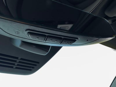 2021 Volvo XC40 Recharge Pure Electric P8