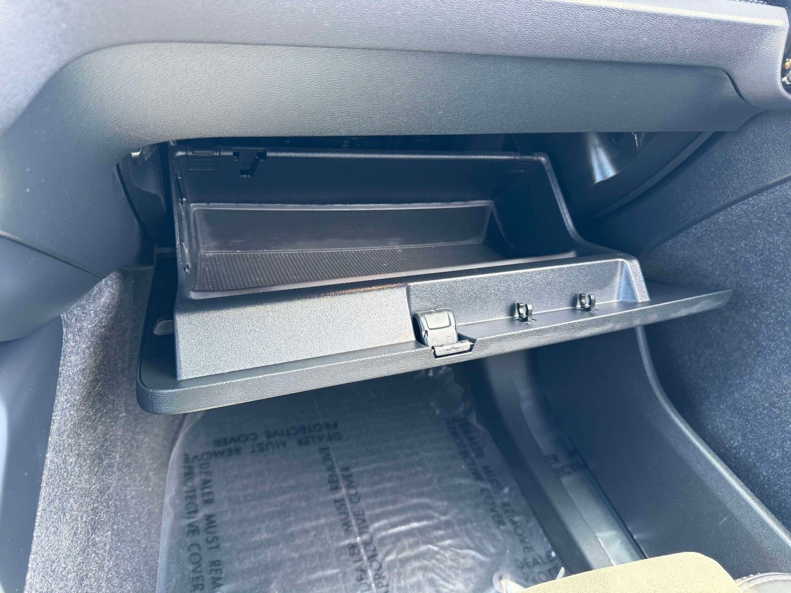 2021 Volvo XC40 Recharge Pure Electric P8